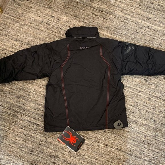 New with tags, authentic
Spyder Active Sports Boy's/Kids Challenger Jacket - Picture 6 of 8